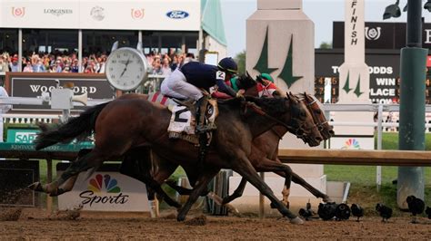 Mystik Dan wins 150th Kentucky Derby in photo finish.